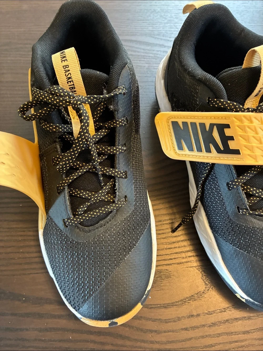 Nike Black and Gold Low-Top Basketball Shoes - Picture 9 of 10